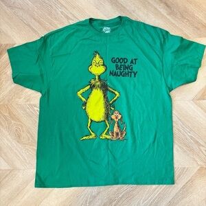 2X Green Graphic T-Shirt with Grinch Print